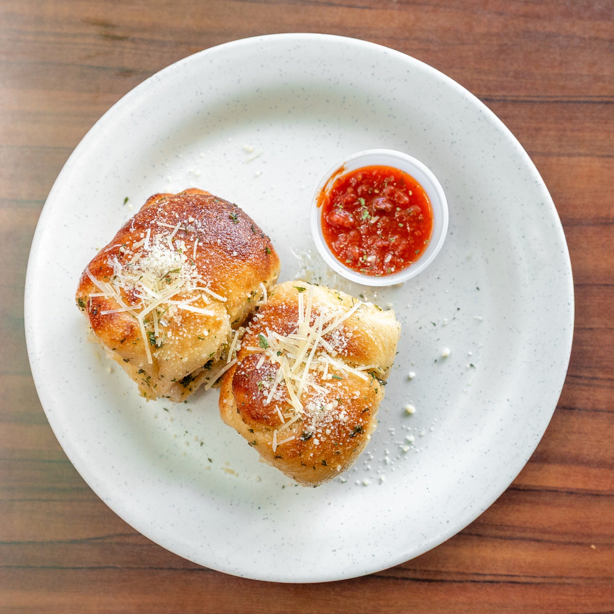 Garlic Knots.